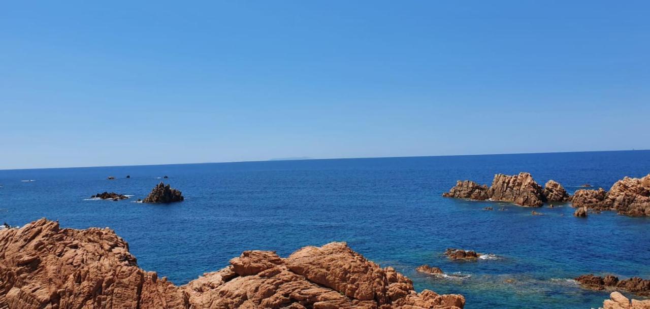 Appartamento Le Pleiadi Costa Paradiso Exterior foto